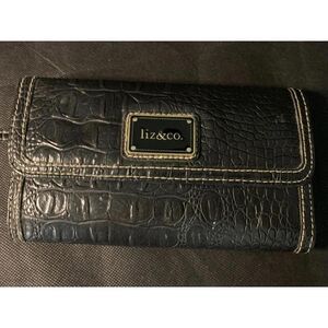 Liz & Co Black Faux Snake Skin Snap Folding Women's Wallet - Stylish & Spacious